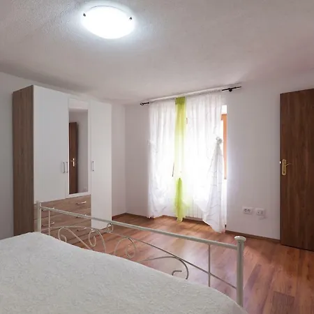 Sveta Jelena شقة Mošćenička Draga