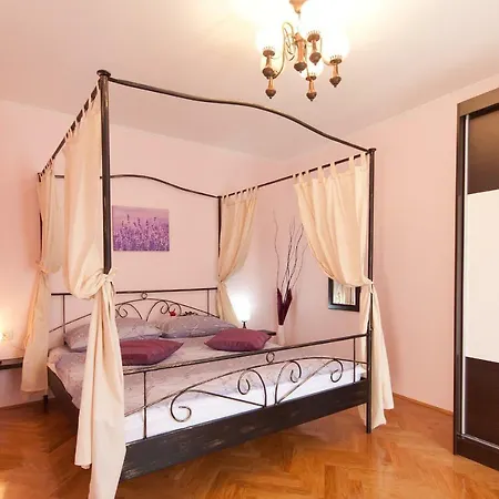 Sveta Jelena شقة Mošćenička Draga