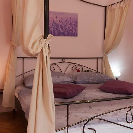 Sveta Jelena شقة Mošćenička Draga
